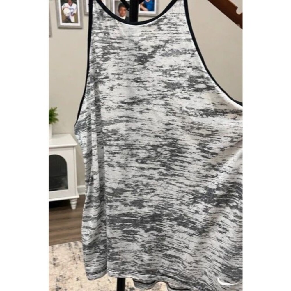Nike Dri-FIT Gray White Abstract Print Strappy Racerback Tank Top